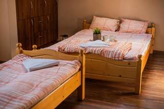 Хостелы Hostel KaWuKa Забже Апартаменты-7