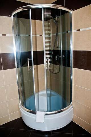 Хостелы Hostel KaWuKa Забже Двухместный номер с 2 отдельными кроватями-21