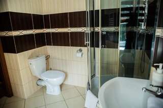 Хостелы Hostel KaWuKa Забже Двухместный номер с 2 отдельными кроватями-23